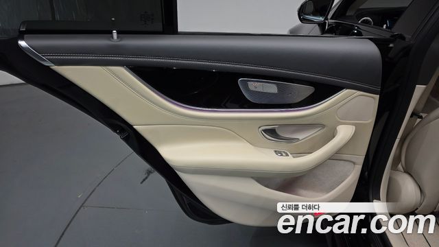 Mercedes-Benz AMG GT 2021 — photo 15