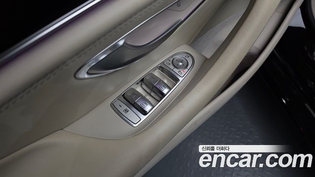Mercedes-Benz AMG GT 2021 — photo 30