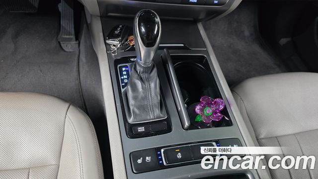 Hyundai Genesis 2015 — photo 9