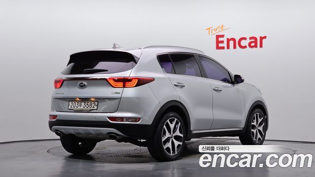 Kia Sportage 2016 — photo 2
