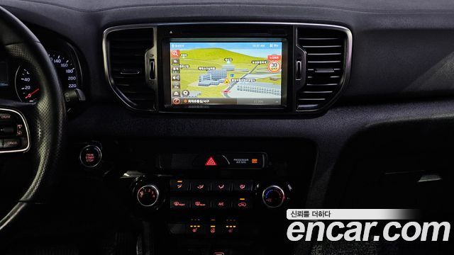 Kia Sportage 2016 — photo 20
