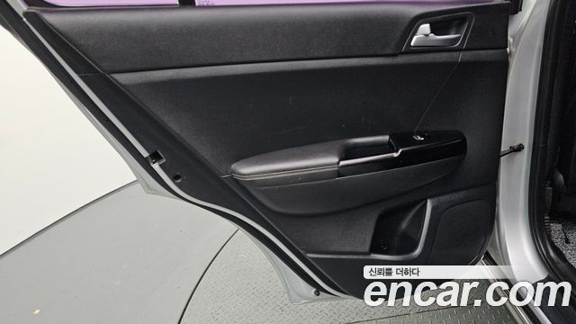 Kia Sportage 2016 — photo 15