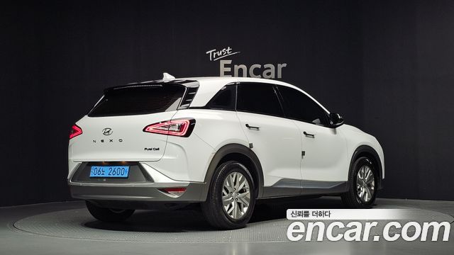 Hyundai Nexo 2023 — photo 2