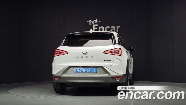 Hyundai Nexo 2023 — photo 4