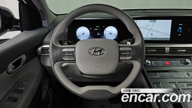 Hyundai Nexo 2023 — photo 19