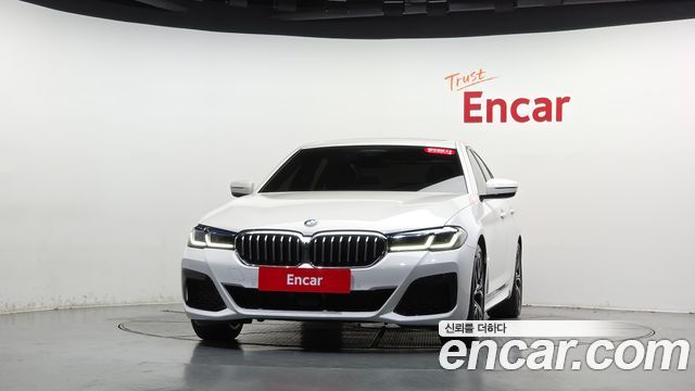 BMW 5-Series 2023 — photo 3
