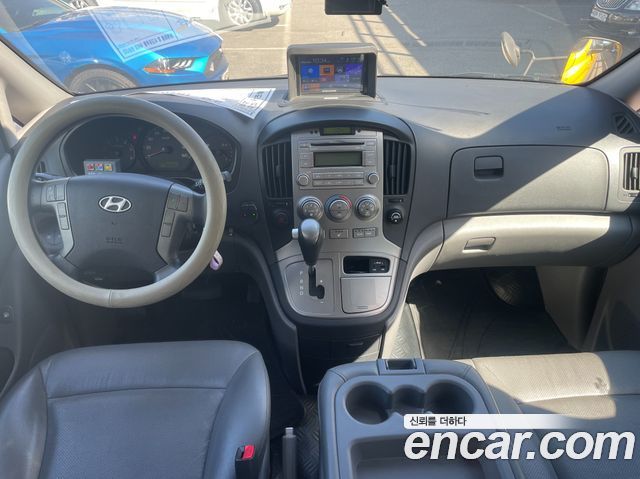 Hyundai Starex 2015 — photo 7