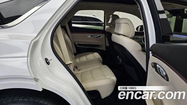 Genesis GV70 2025 — photo 17