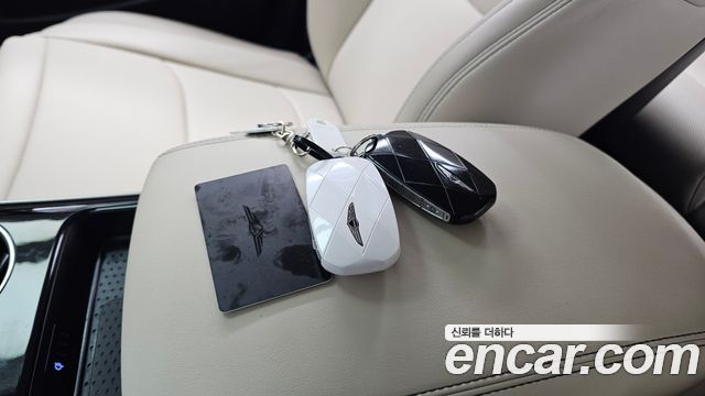 Genesis GV70 2025 — photo 21