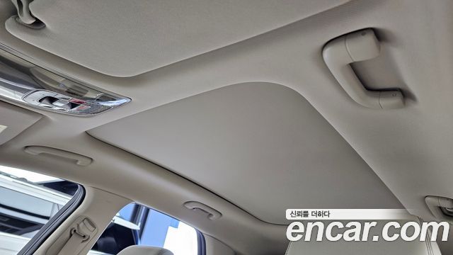 Genesis GV70 2025 — photo 22