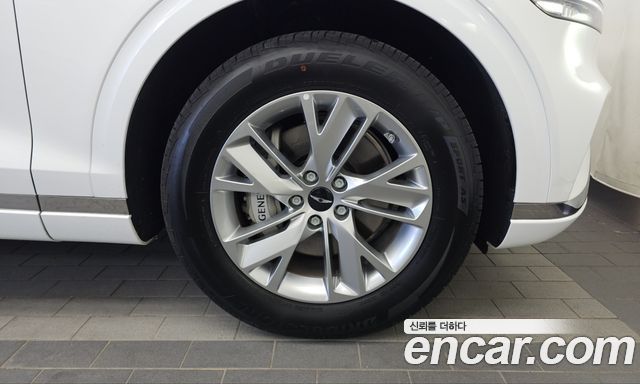 Genesis GV70 2025 — photo 7