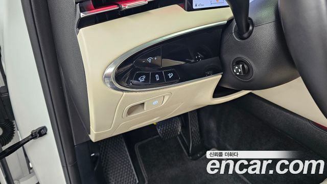 Genesis GV70 2025 — photo 28