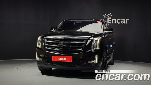 Cadillac Escalade 2019 — photo 3