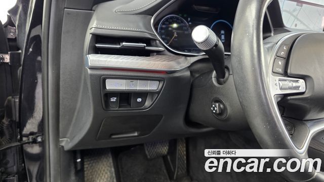 Genesis G80 2021 — photo 22