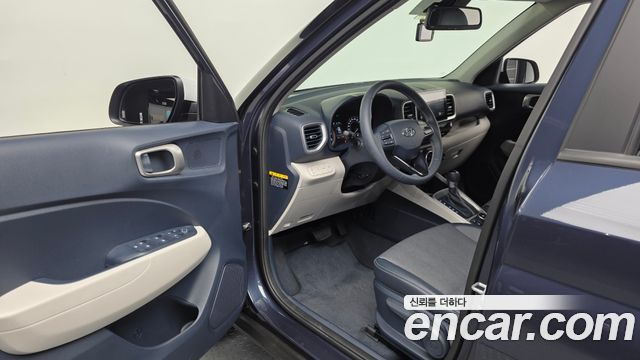 Hyundai Venue 2020 — photo 13