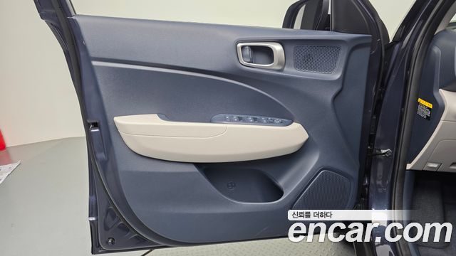 Hyundai Venue 2020 — photo 14