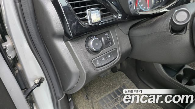Chevrolet Korea Spark 2017 — photo 25