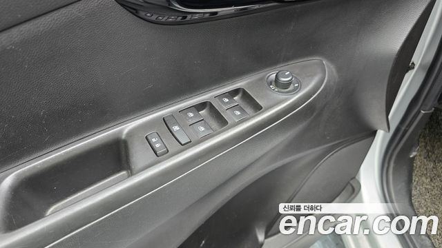 Chevrolet Korea Spark 2017 — photo 29