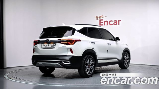 Kia Seltos 2020 — photo 2