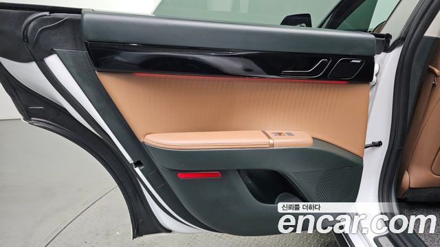 Hyundai Grandeur 2023 — photo 15