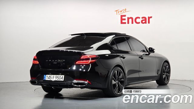 Genesis G70 2022 — photo 2