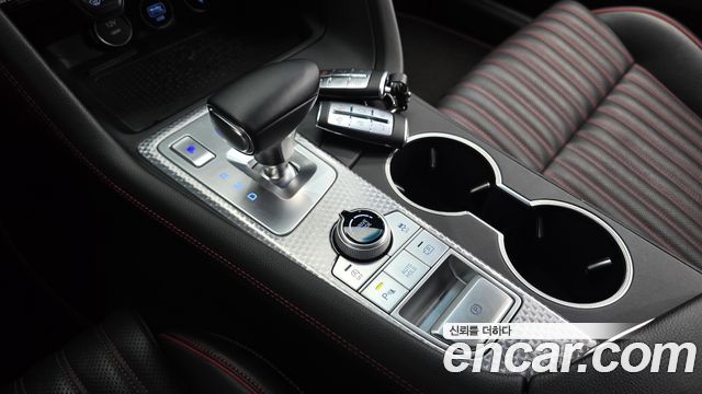Genesis G70 2022 — photo 9