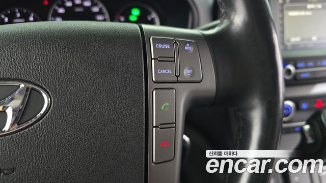 Hyundai Starex 2018 — photo 23