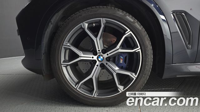 BMW X5 2021 — photo 5