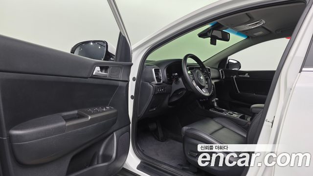 Kia Sportage 2022 — photo 13