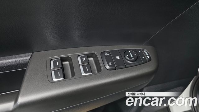 Kia Sportage 2022 — photo 17