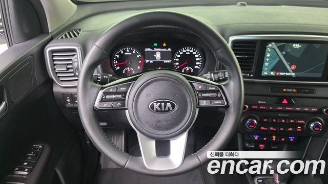 Kia Sportage 2022 — photo 19