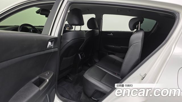 Kia Sportage 2022 — photo 22