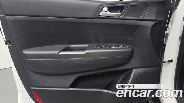 Kia Sportage 2022 — photo 14