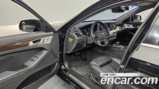 Genesis G80 2017 — photo 13