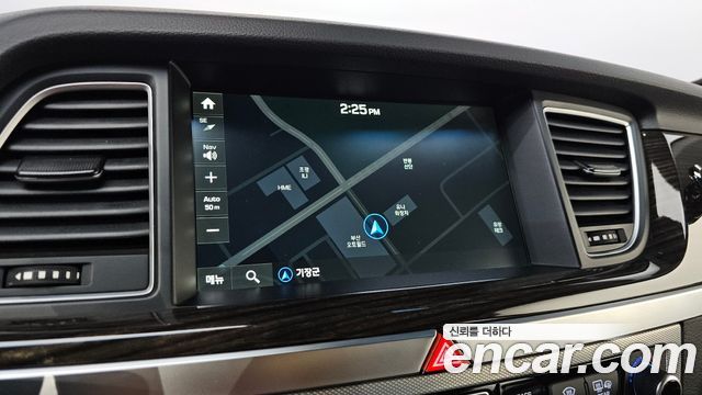 Genesis G80 2017 — photo 22