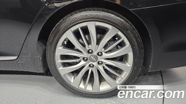 Genesis G80 2017 — photo 7