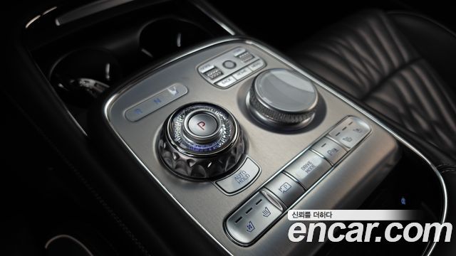 Genesis G90 2022 — photo 9