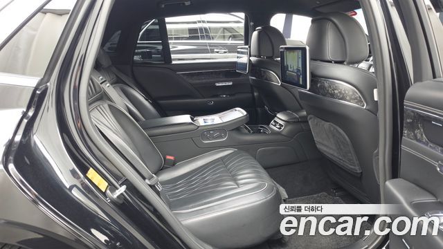 Genesis G90 2022 — photo 12