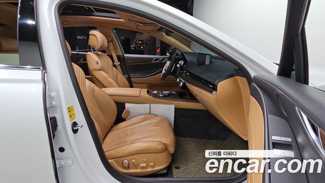 Genesis G80 2022 — photo 17