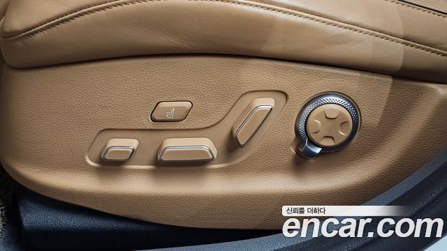 Genesis G80 2022 — photo 20