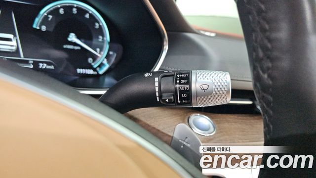 Genesis G80 2022 — photo 24