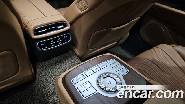 Genesis G80 2022 — photo 34