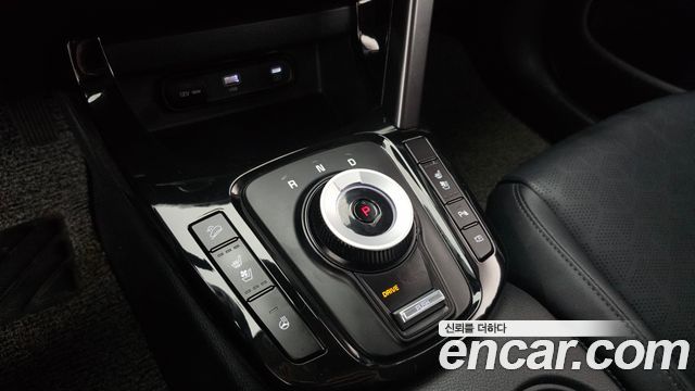 Kia Seltos 2024 — photo 9
