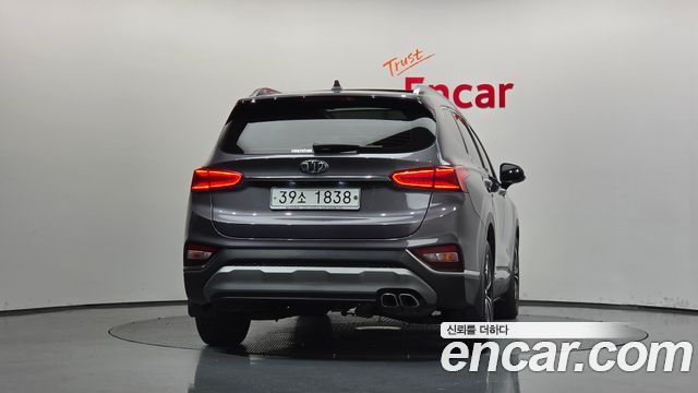 Hyundai Santafe 2019 — photo 4