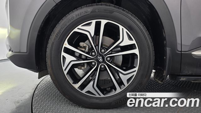Hyundai Santafe 2019 — photo 5