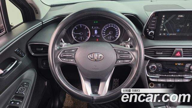 Hyundai Santafe 2019 — photo 13
