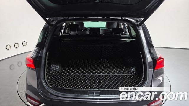 Hyundai Santafe 2019 — photo 20