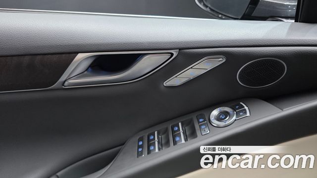Genesis G80 2021 — photo 26