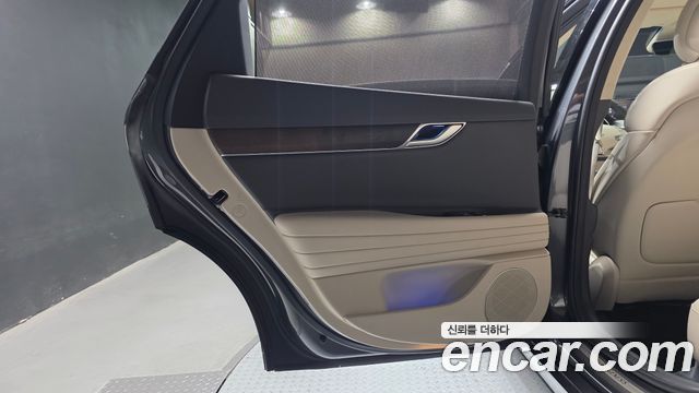 Genesis G80 2021 — photo 15