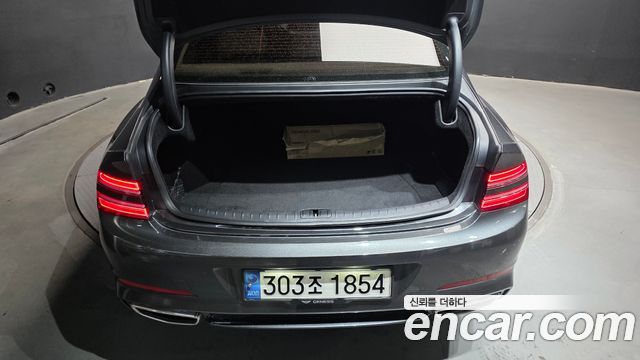 Genesis G80 2021 — photo 33